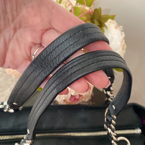 Coach Madison Leather Tote - Picture 3 of 11